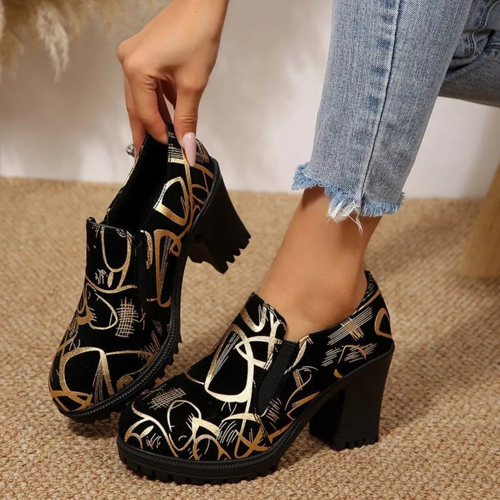 Round Toe Block : Heels Pumps