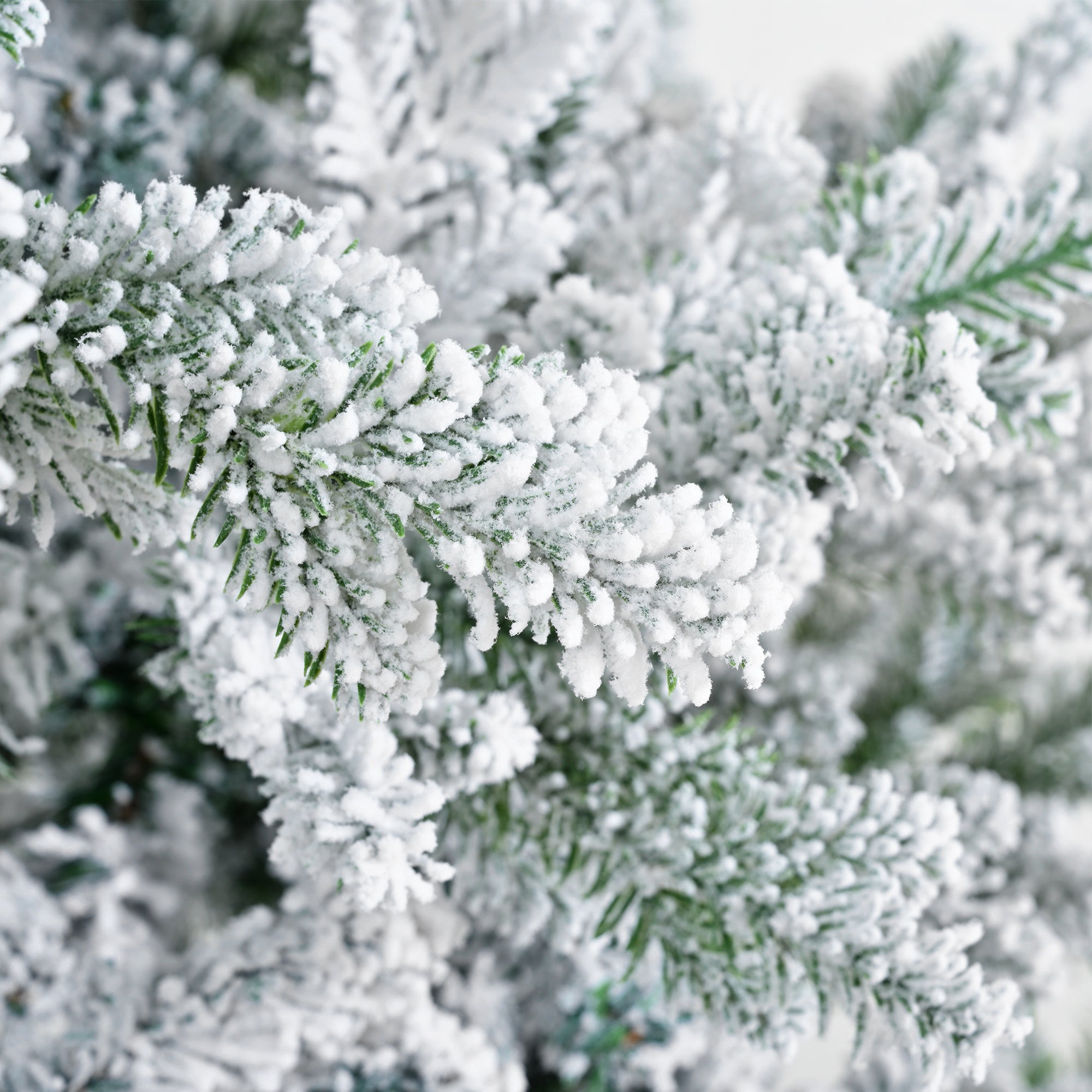 Premium 7FT Snow Flocked Hinged Artificial Christmas Tree with Fluffy