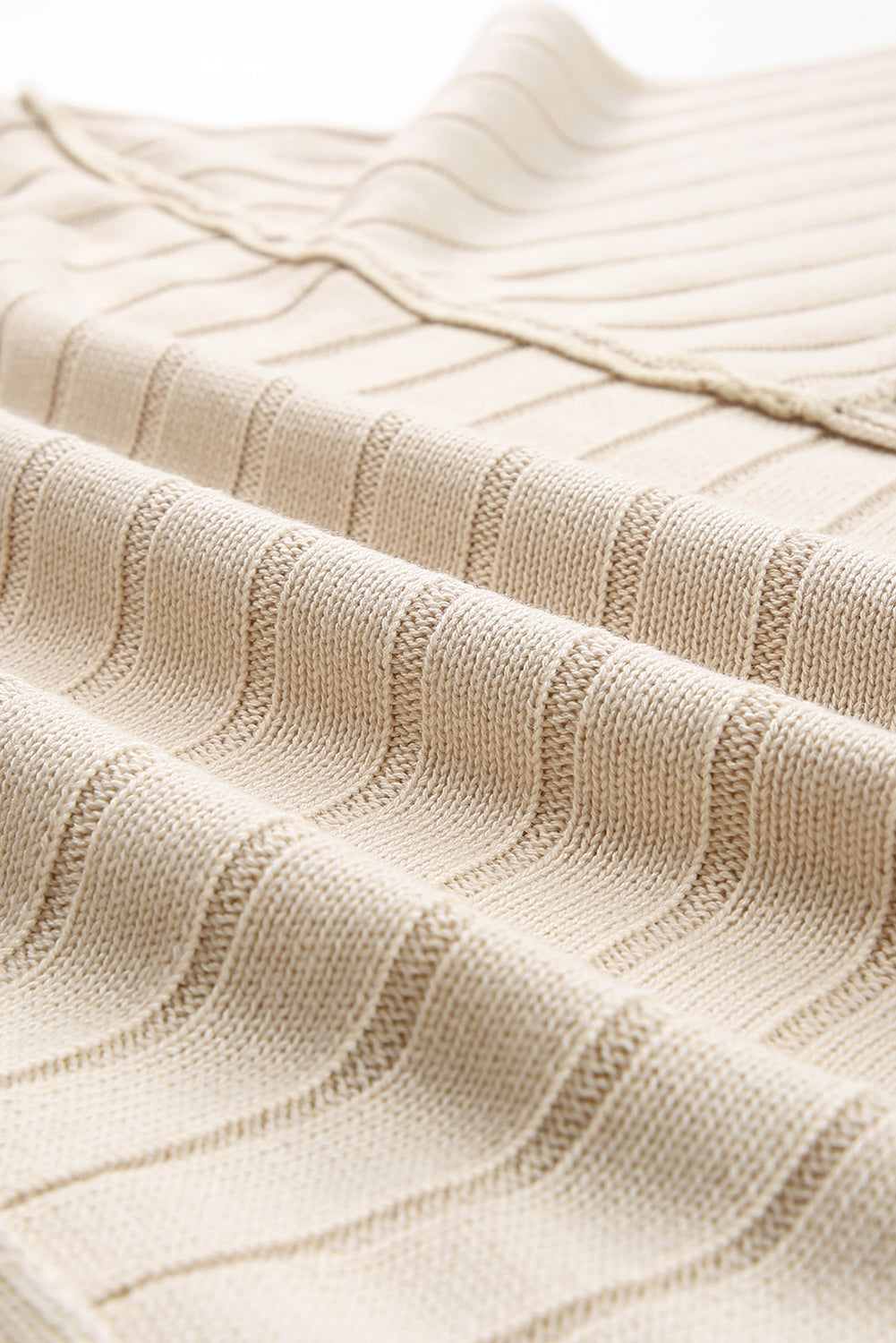 Ribbed Knit Reverse Seam 3/4 Sleeve Sweater