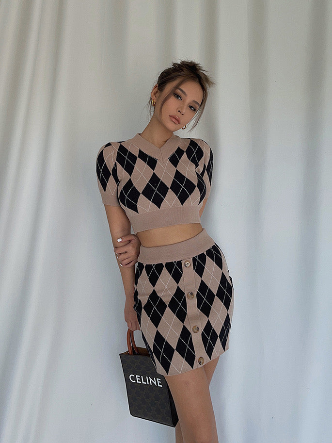 Argyle Buttoned Knit Set