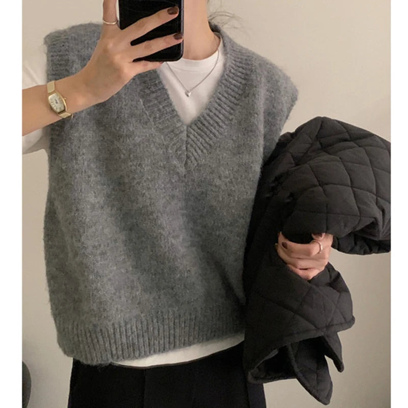 HELIAR Women V-Neck Knit Office Sweater Vest Loose Casual Pullovers